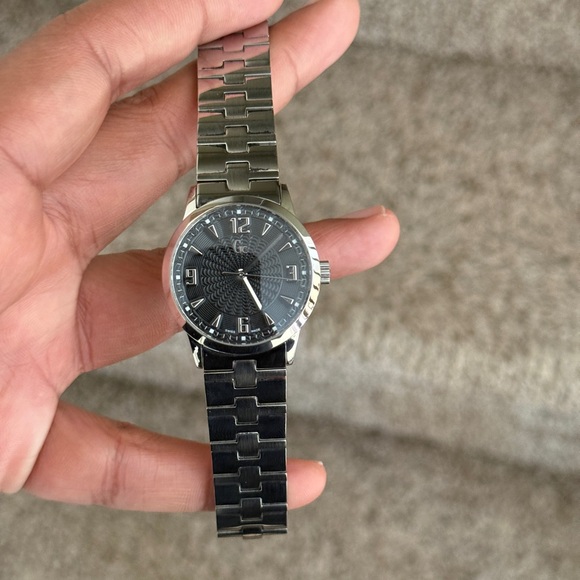 Guess GC Silver and Black women’s watch limited edition main image 16